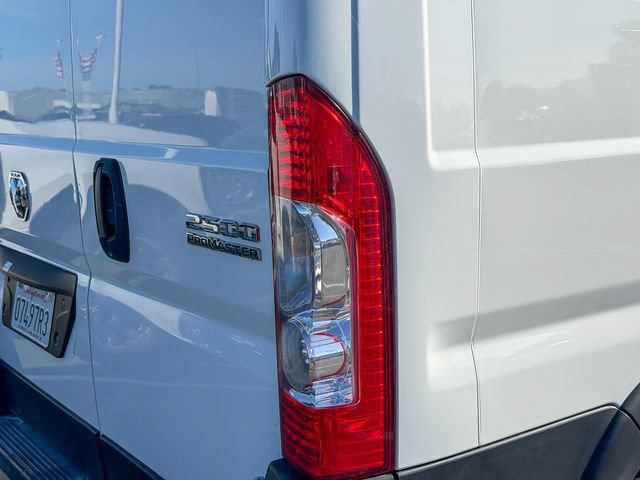 Used 2023 RAM ProMaster 2500 FWD image 6