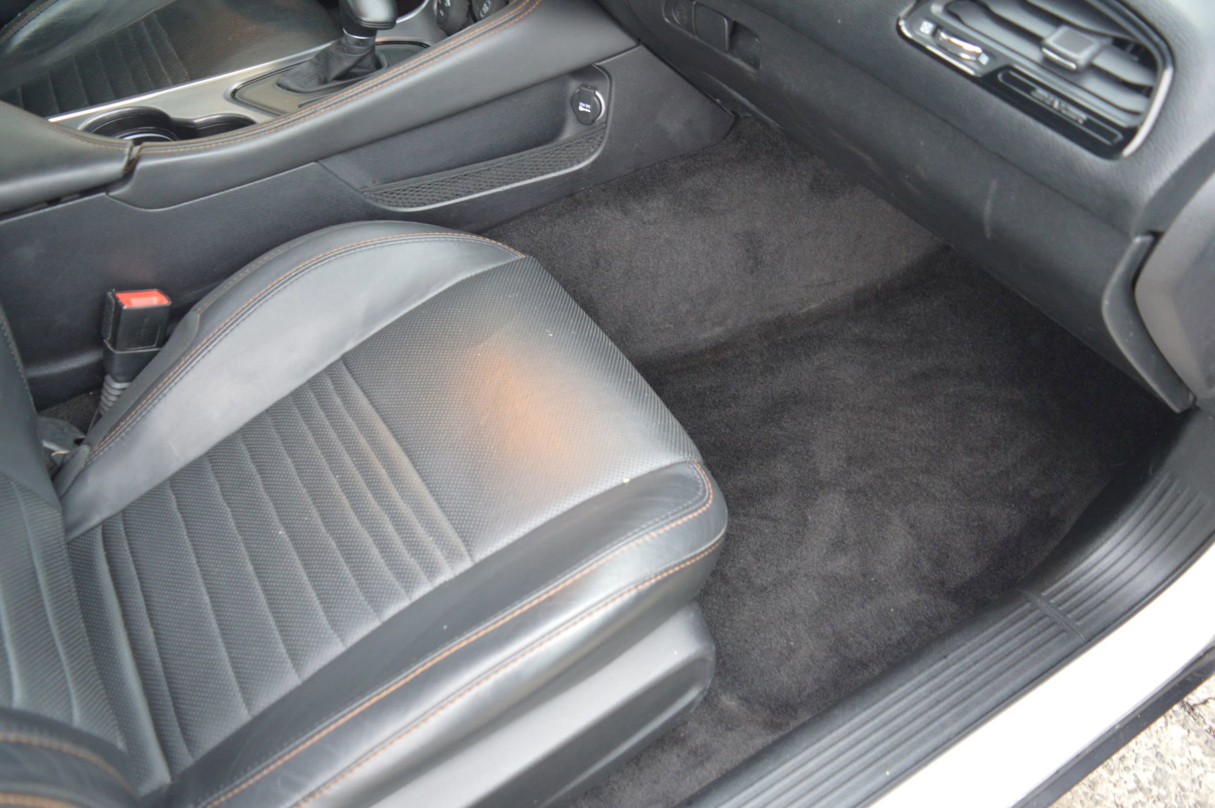 Used 2016 Dodge Challenger R/T Scat Pack image 16