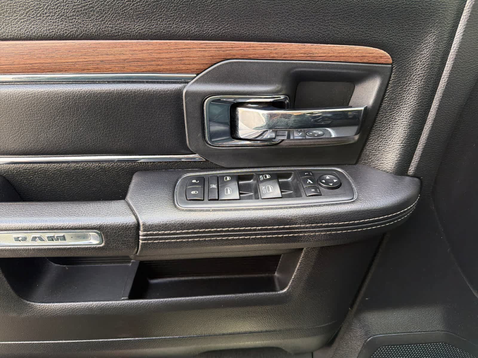 Used 2018 RAM 2500 Laramie w/ Protection Group AWD/4WD image 12