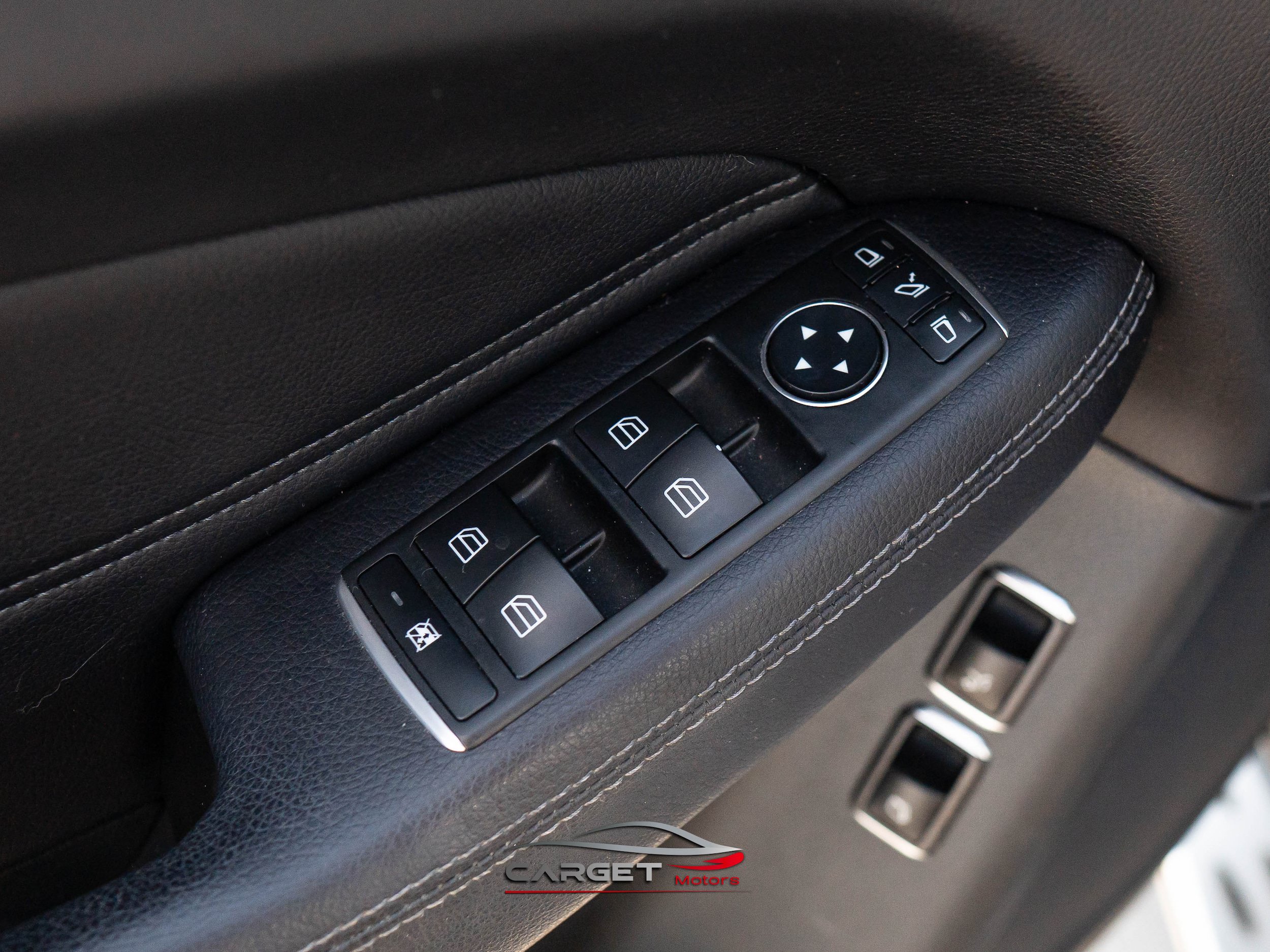Used 2019 Mercedes-Benz GLS 450 4MATIC image 38