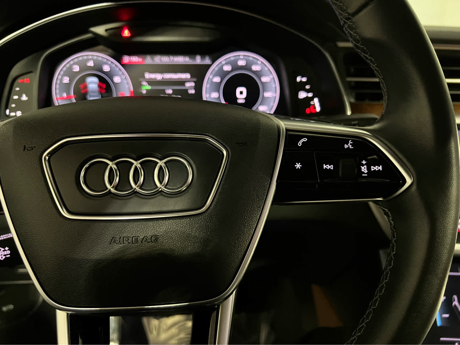 Used 2023 Audi A6 Premium Plus w/ Premium Plus Package image 20