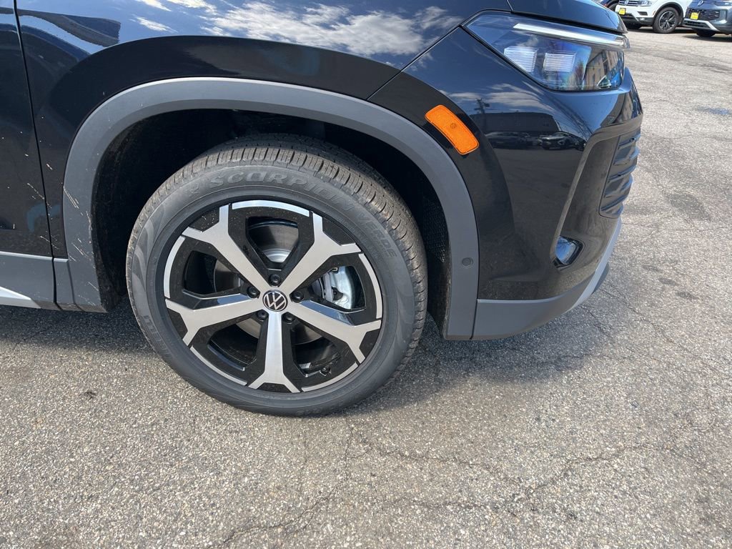 New 2026 Volkswagen Tiguan SE image 5