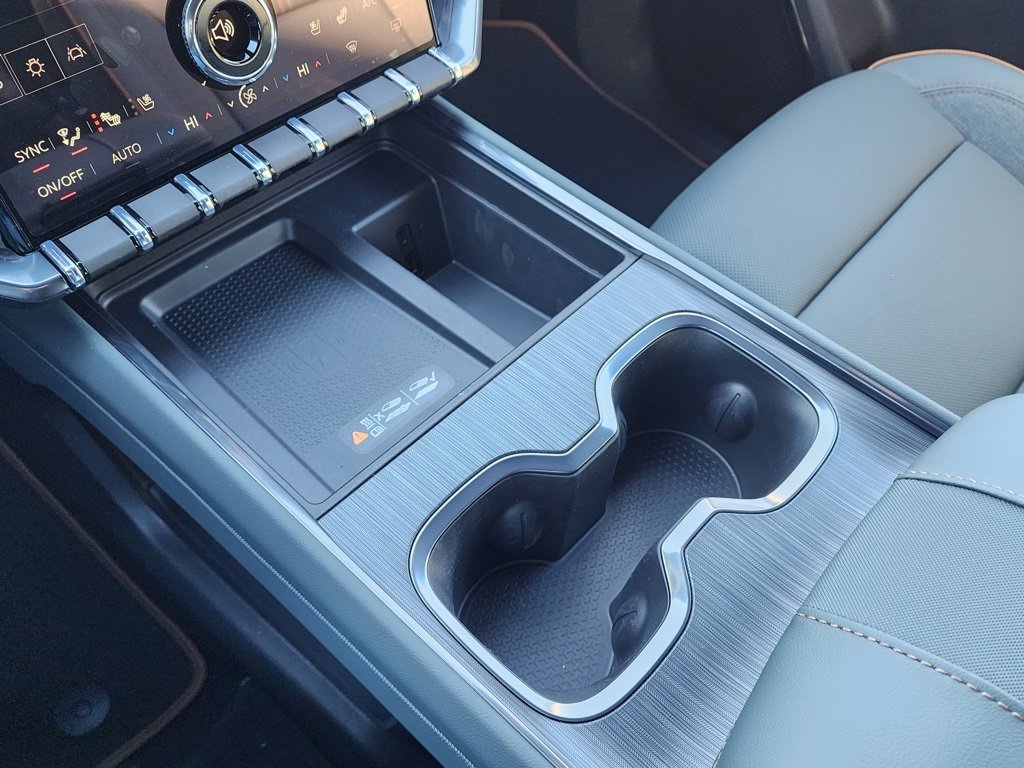 New 2026 GMC Acadia AT4 w/ Super Cruise Package image 33