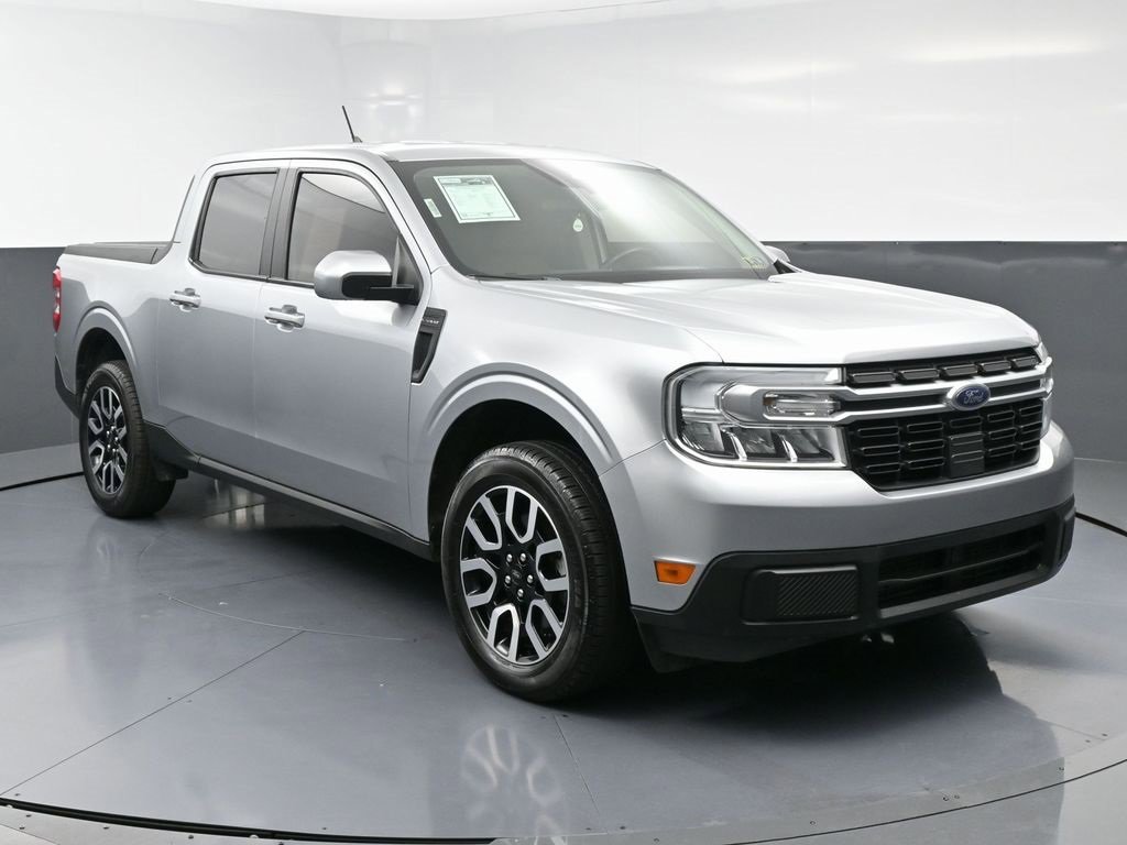 Used 2022 Ford Maverick Lariat w/ Lariat Luxury Package image 3