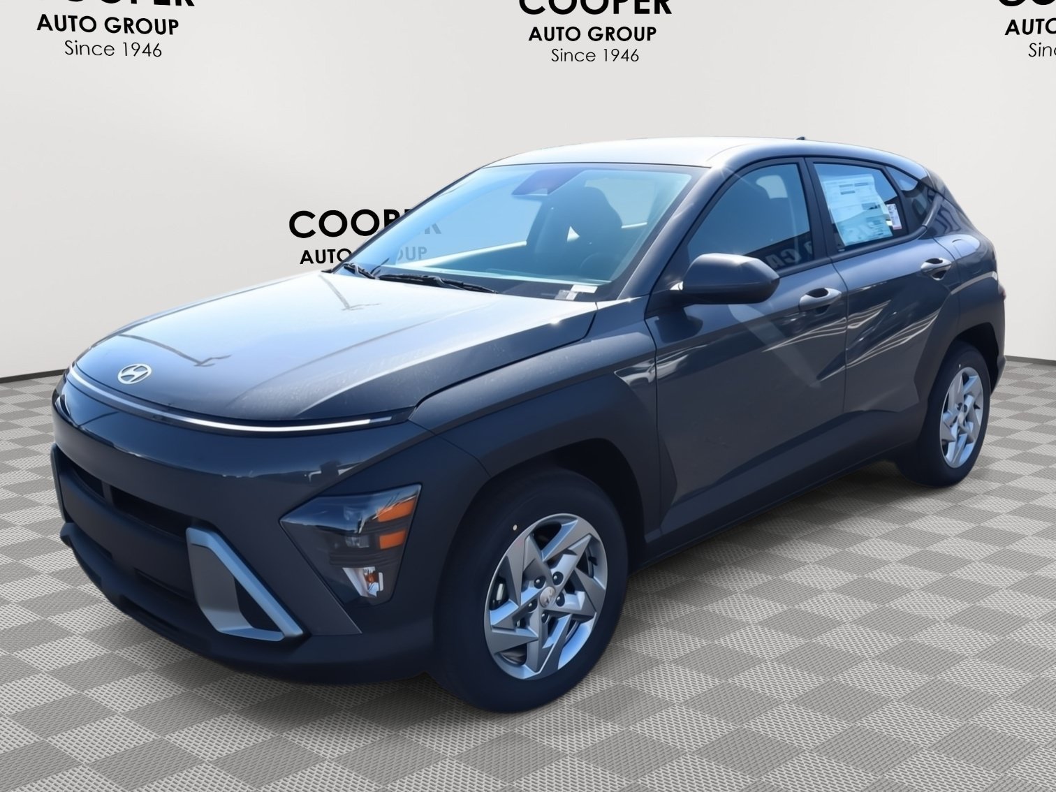 New 2027 Hyundai Kona SE FWD image 3