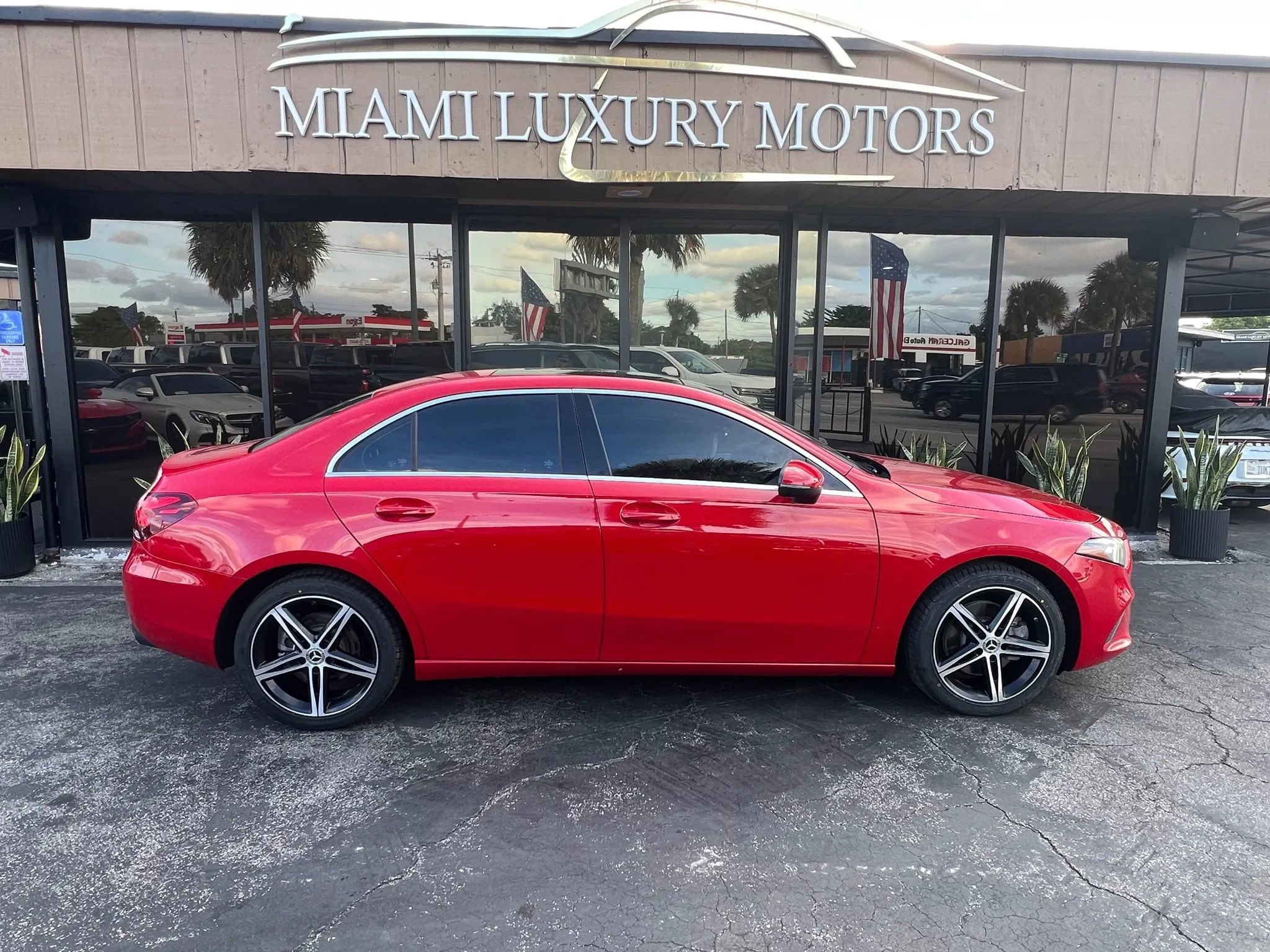 Used 2019 Mercedes-Benz A 220 image 1