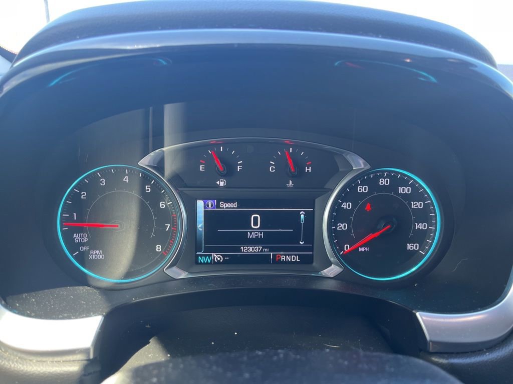Used 2018 Chevrolet Traverse LT image 7