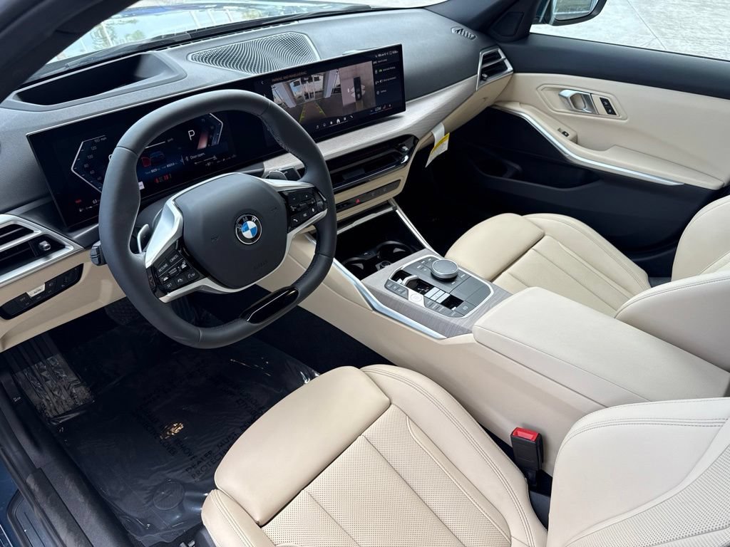Used 2025 BMW 330i xDrive Sedan w/ Premium Package AWD/4WD image 8