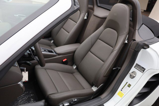 Used 2019 Porsche 718 Boxster image 26