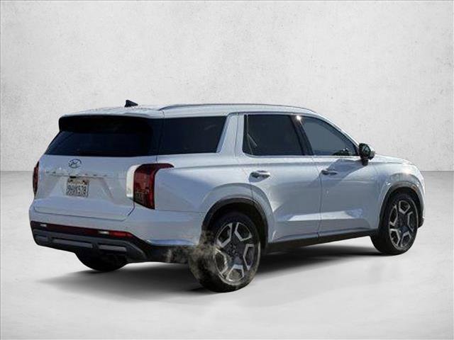 Used 2024 Hyundai Palisade Limited image 5