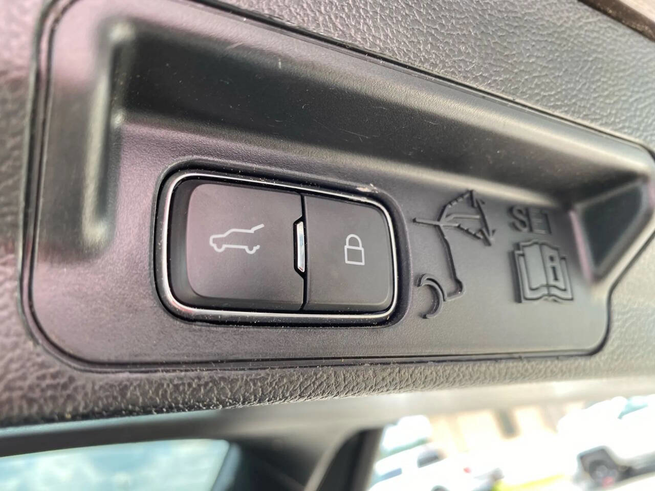 Used 2020 Ford Explorer ST w/ ST Street Pack image 31