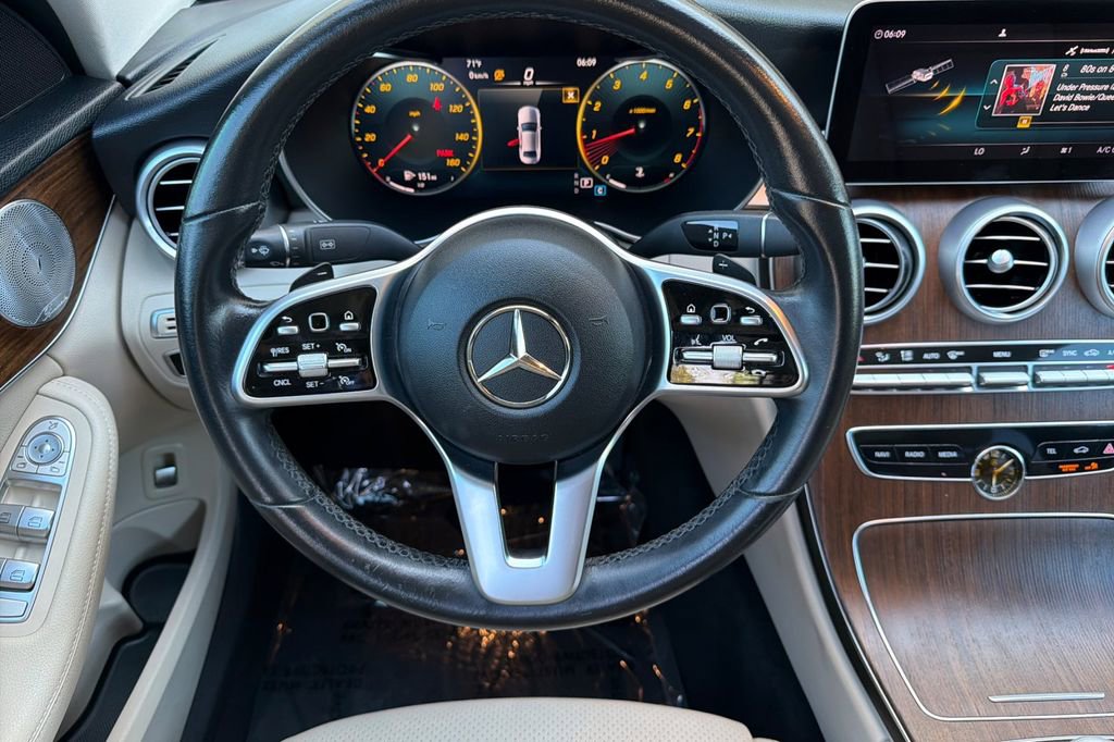 Used 2021 Mercedes-Benz C 300 Sedan image 14