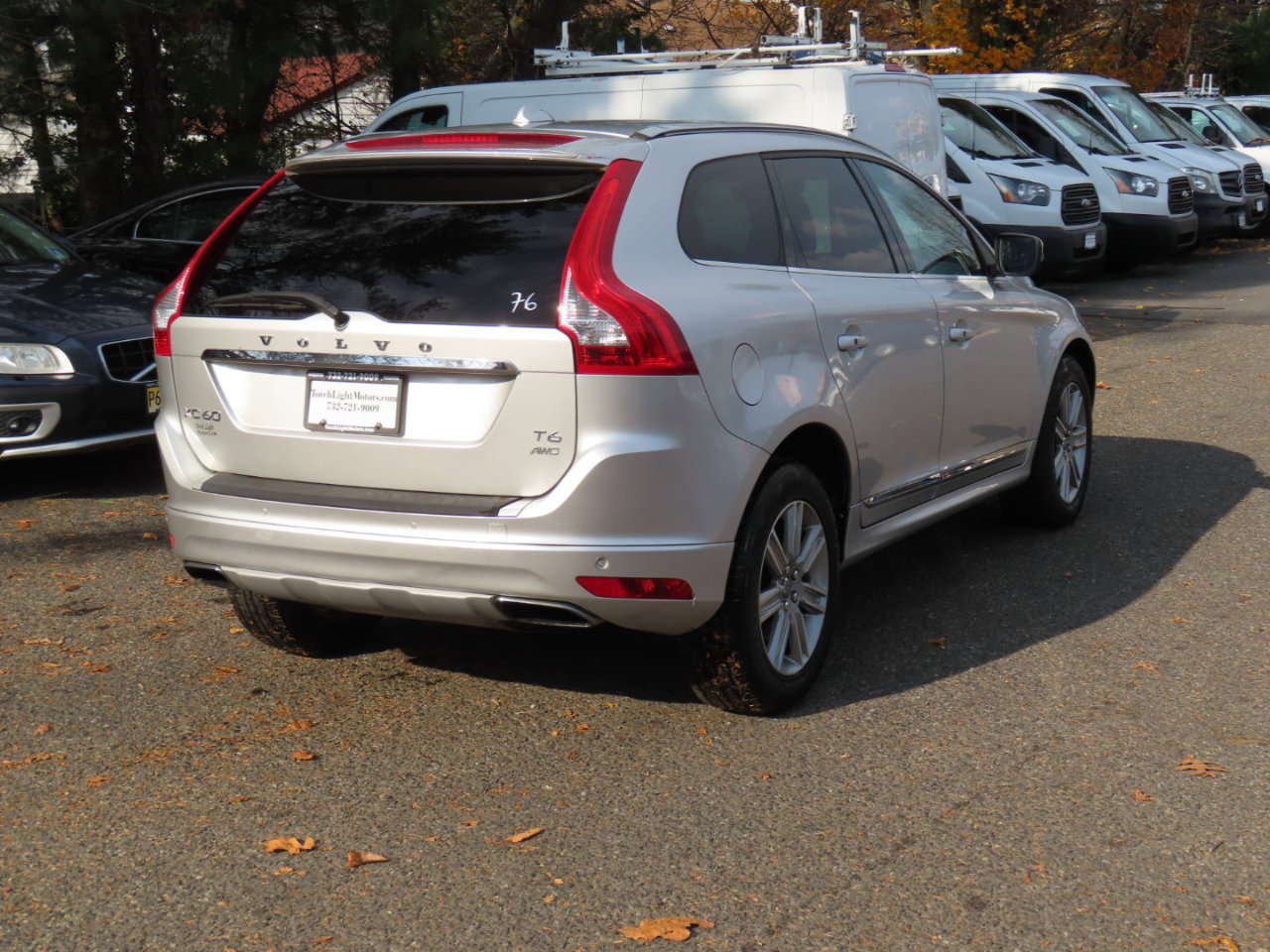Used 2016 Volvo XC60 T6 image 4