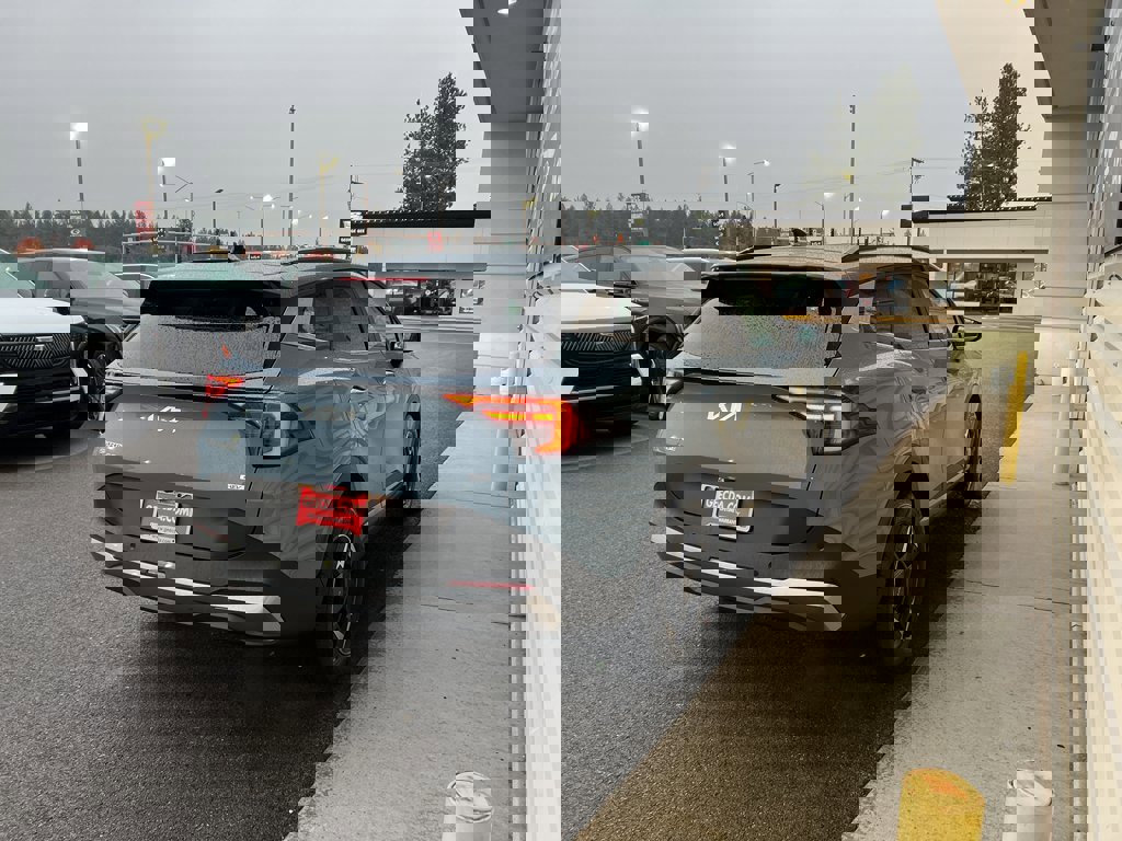 New 2026 Kia Sportage EX w/ EX Panoramic Sunroof Package image 4