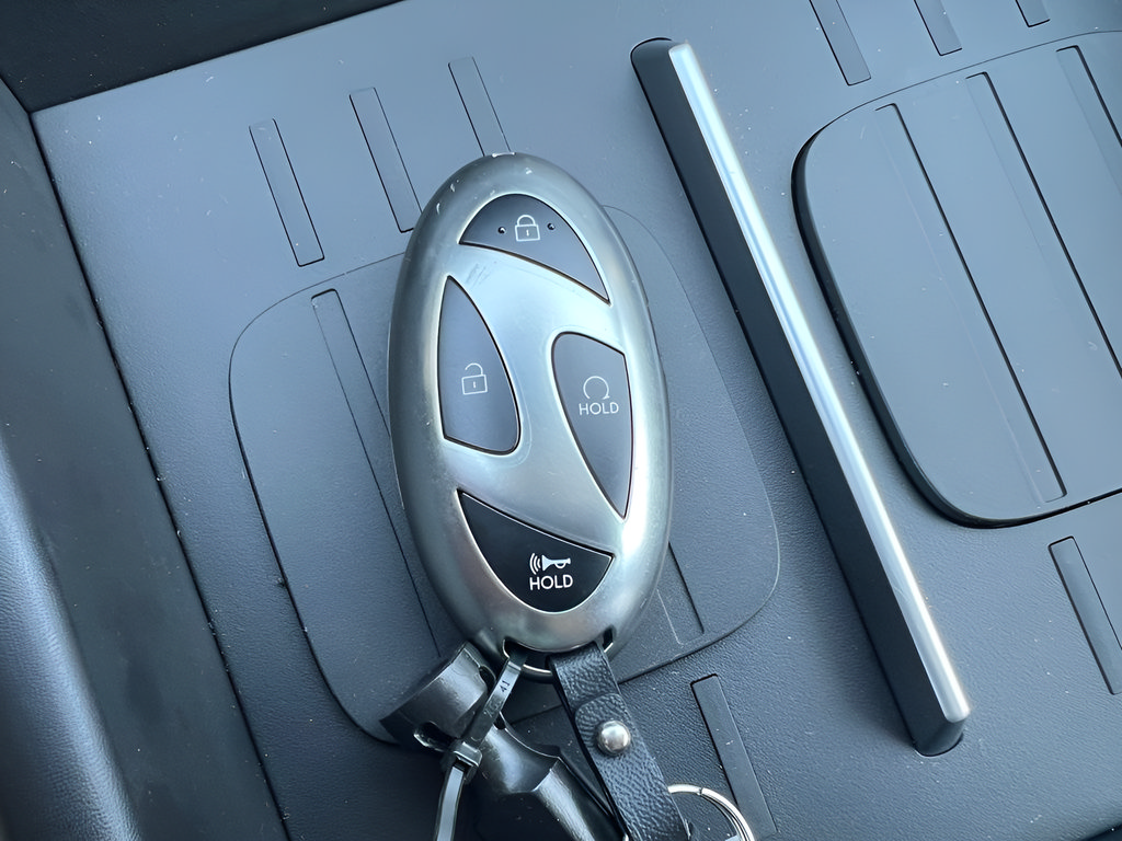 Certified 2026 Hyundai Santa Fe SE FWD image 31