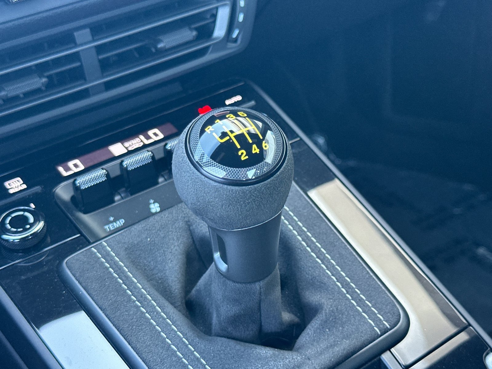 Certified 2022 Porsche 911 GT3 RWD image 18