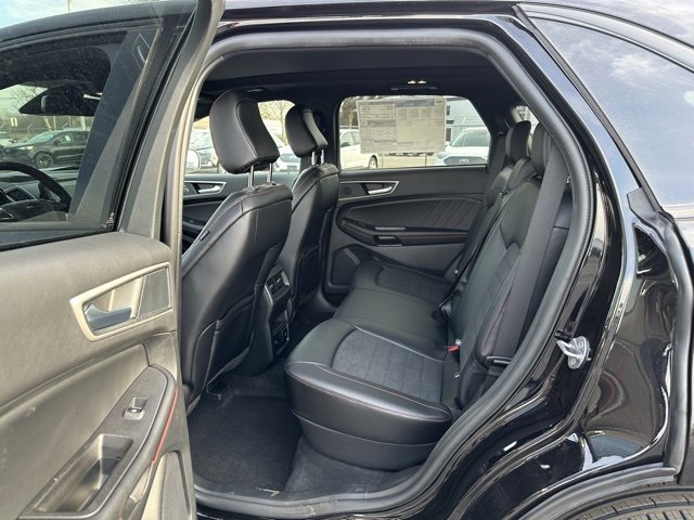 New 2024 Ford Edge ST-Line image 15