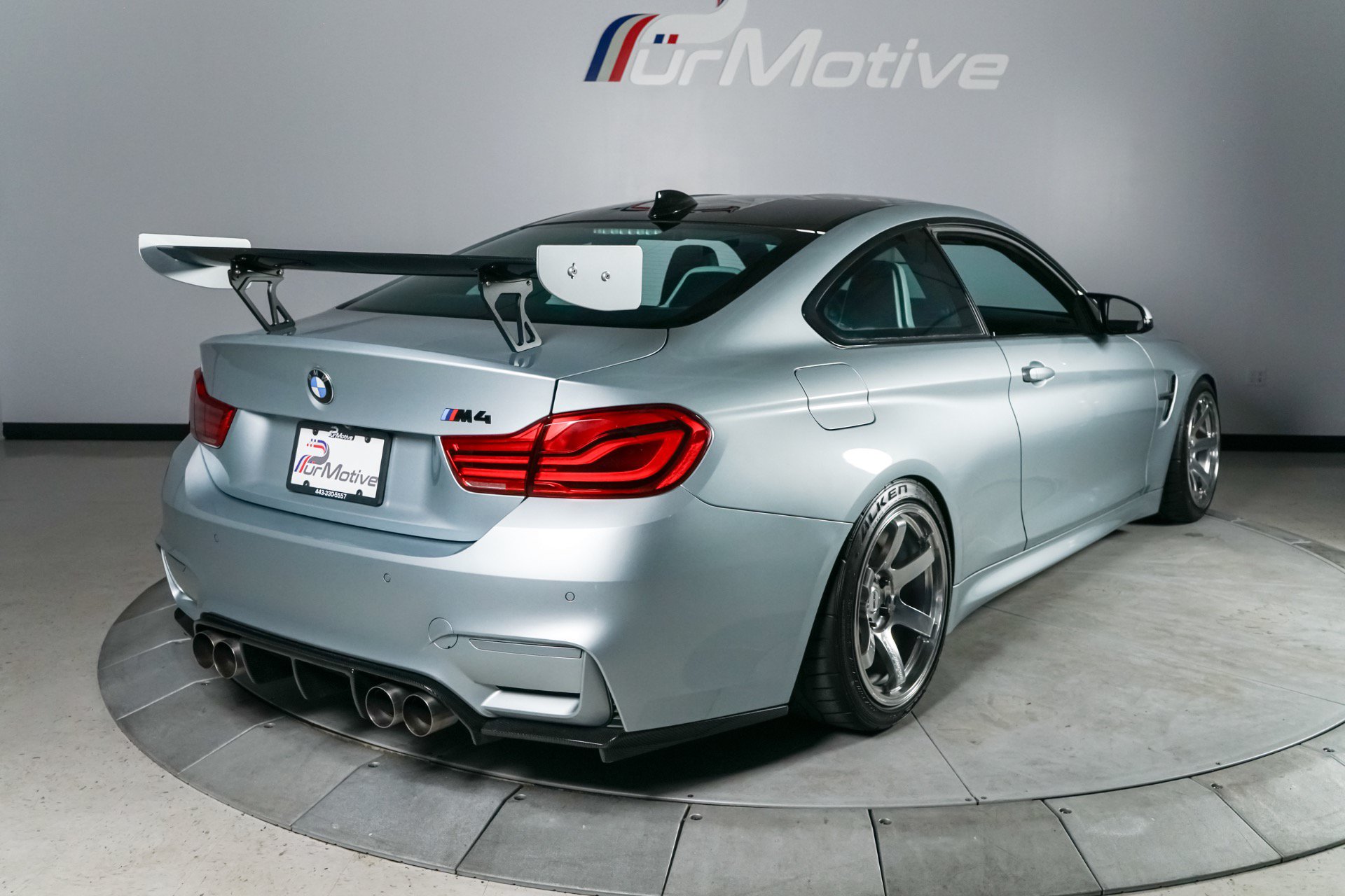 Used 2015 BMW M4 Coupe RWD image 10