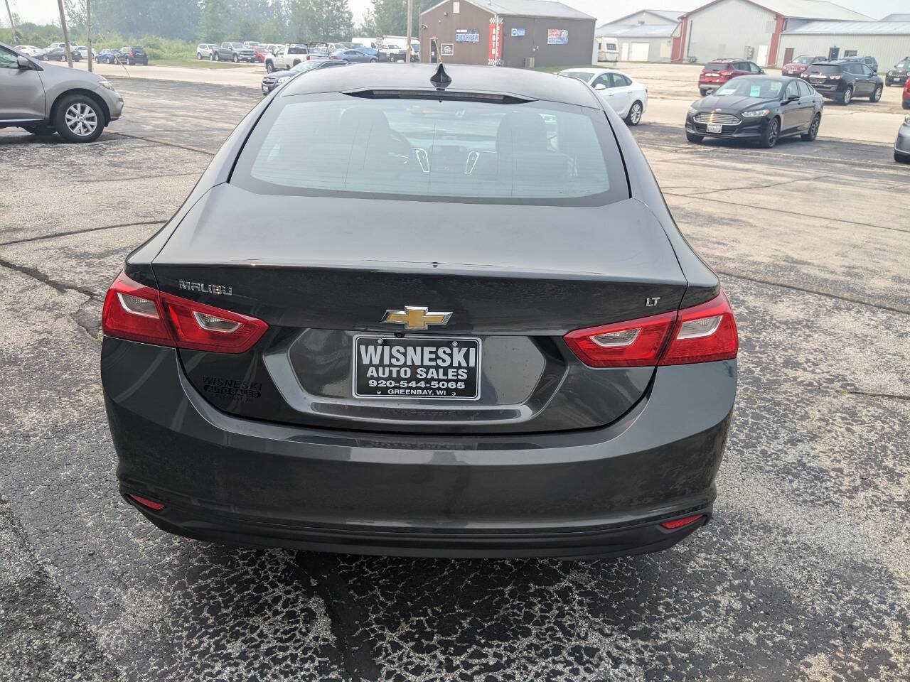 Used 2016 Chevrolet Malibu LT FWD image 4