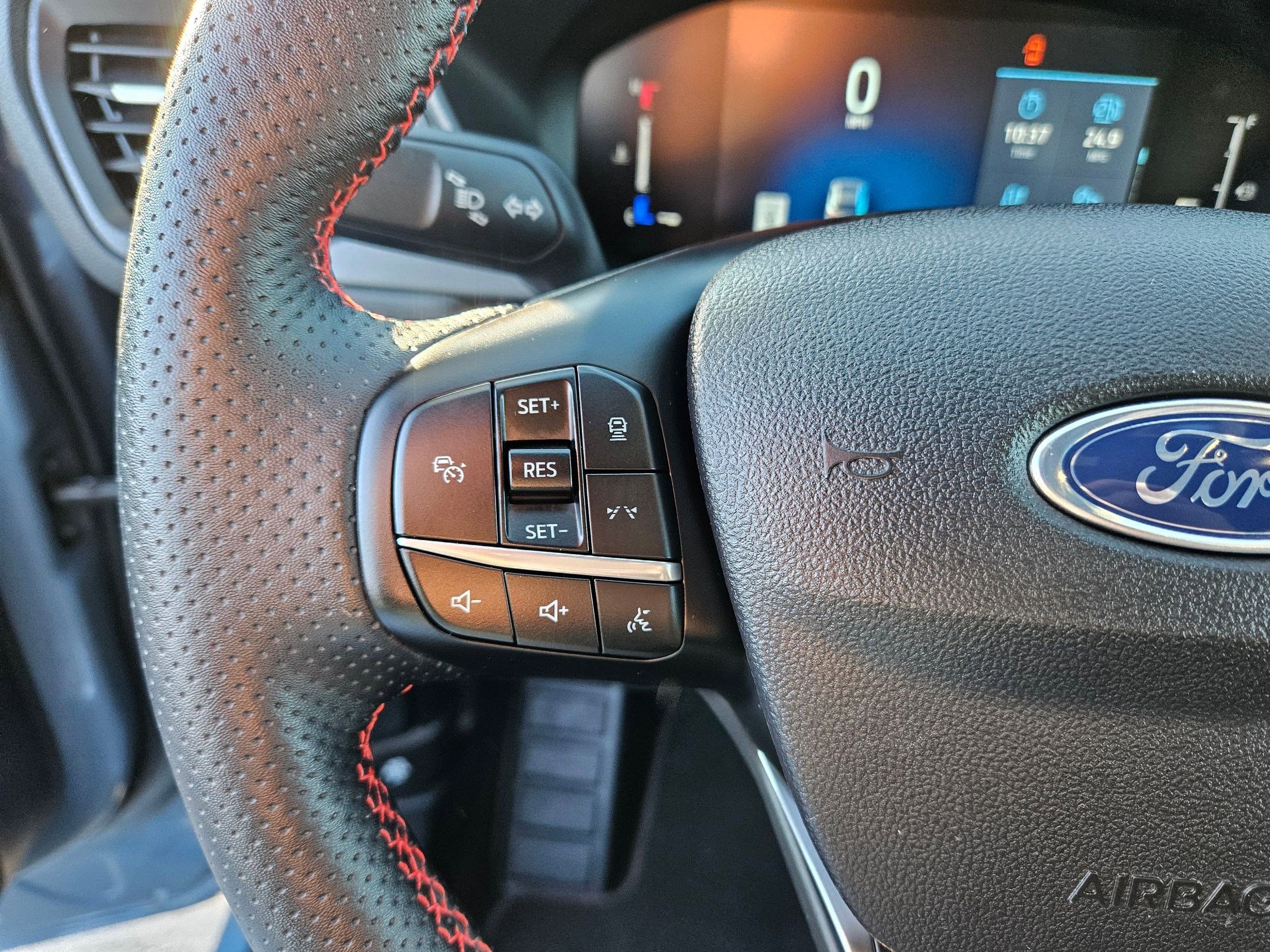 Used 2023 Ford Escape ST-Line w/ Tech Pack #1 AWD/4WD image 19