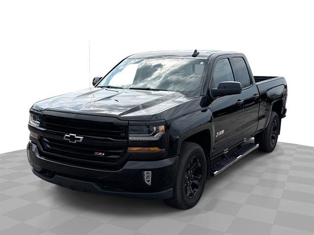 Used 2018 Chevrolet Silverado 1500 LT w/ Midnight Edition AWD/4WD image 1
