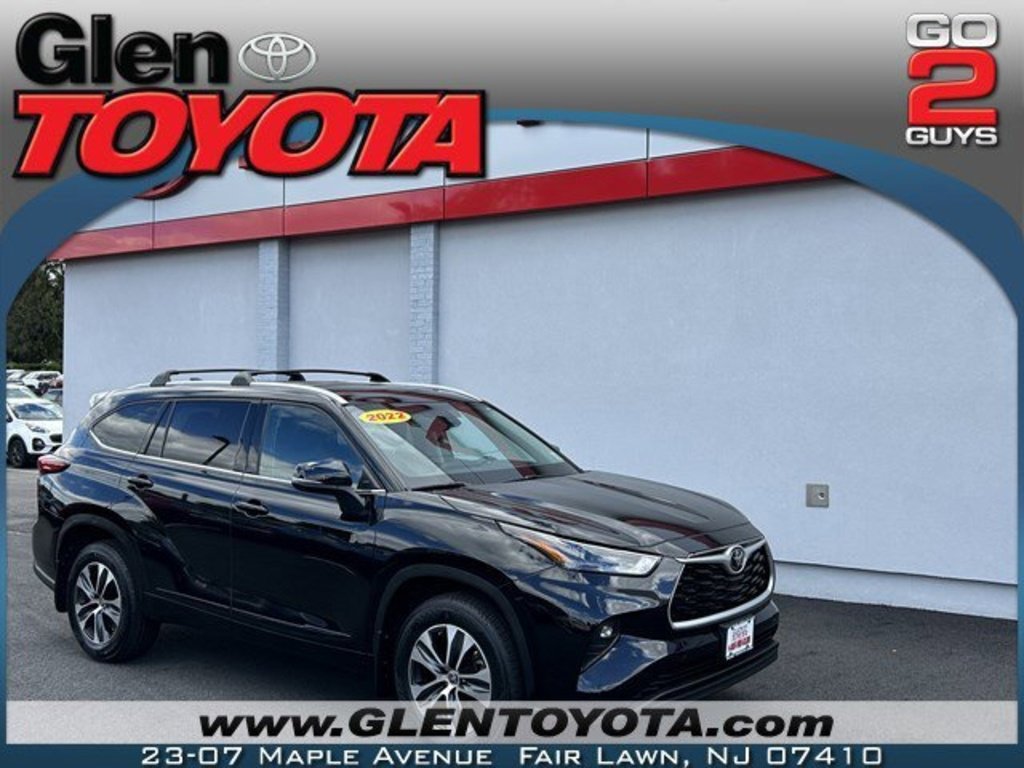 Used 2022 Toyota Highlander XLE