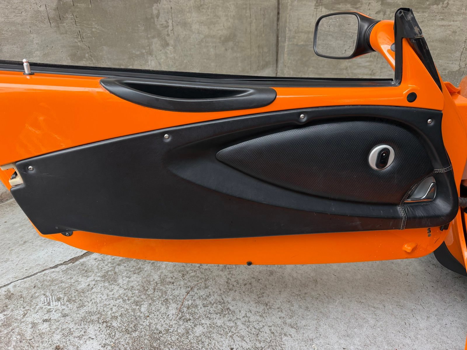 Used 2005 Lotus Elise RWD image 14