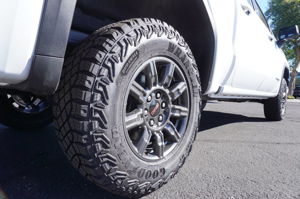 New 2026 GMC Sierra 1500 AT4X AWD/4WD image 6