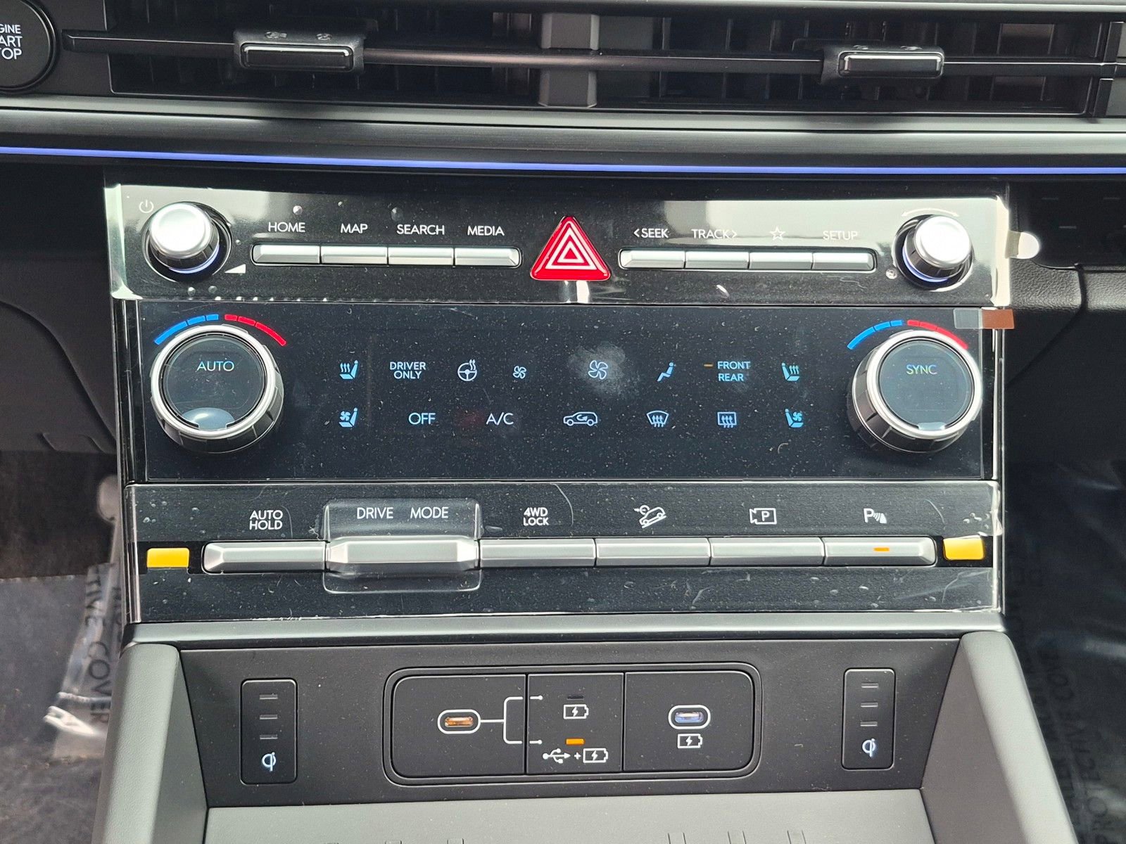 New 2026 Hyundai Santa Fe Calligraphy AWD/4WD image 19