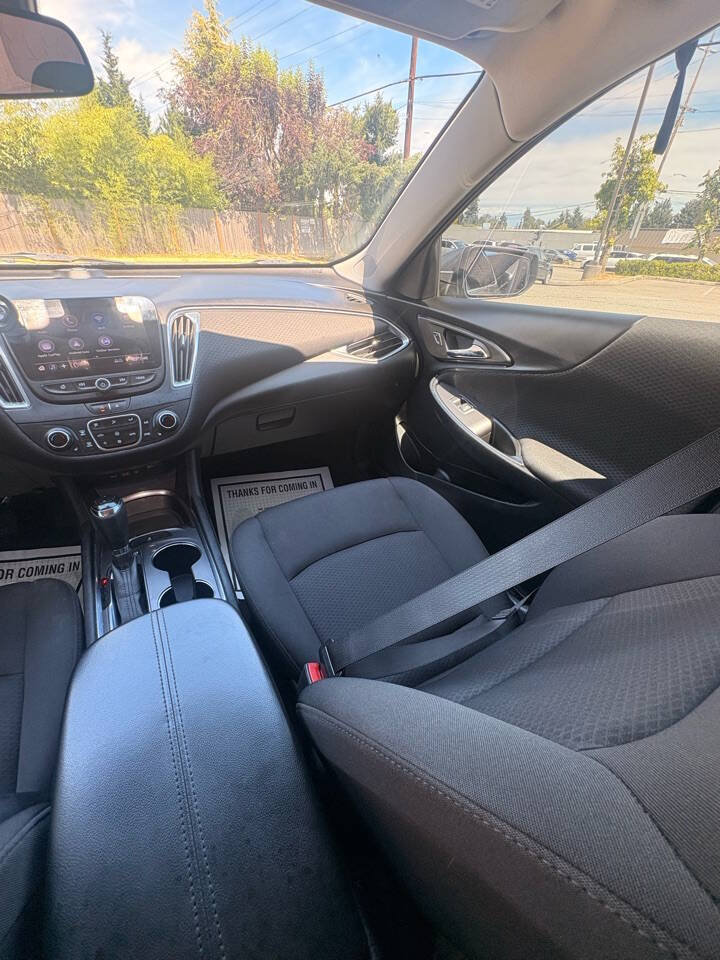 Used 2020 Chevrolet Malibu LT FWD image 20