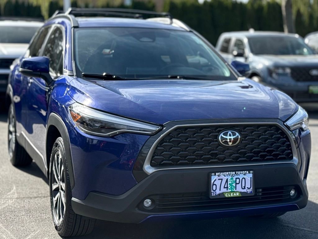 Certified 2024 Toyota Corolla Cross XLE w/ Convenience Package image 7