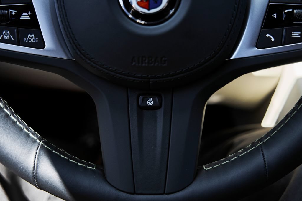Used 2025 BMW ALPINA B8 xDrive Gran Coupe AWD/4WD image 69