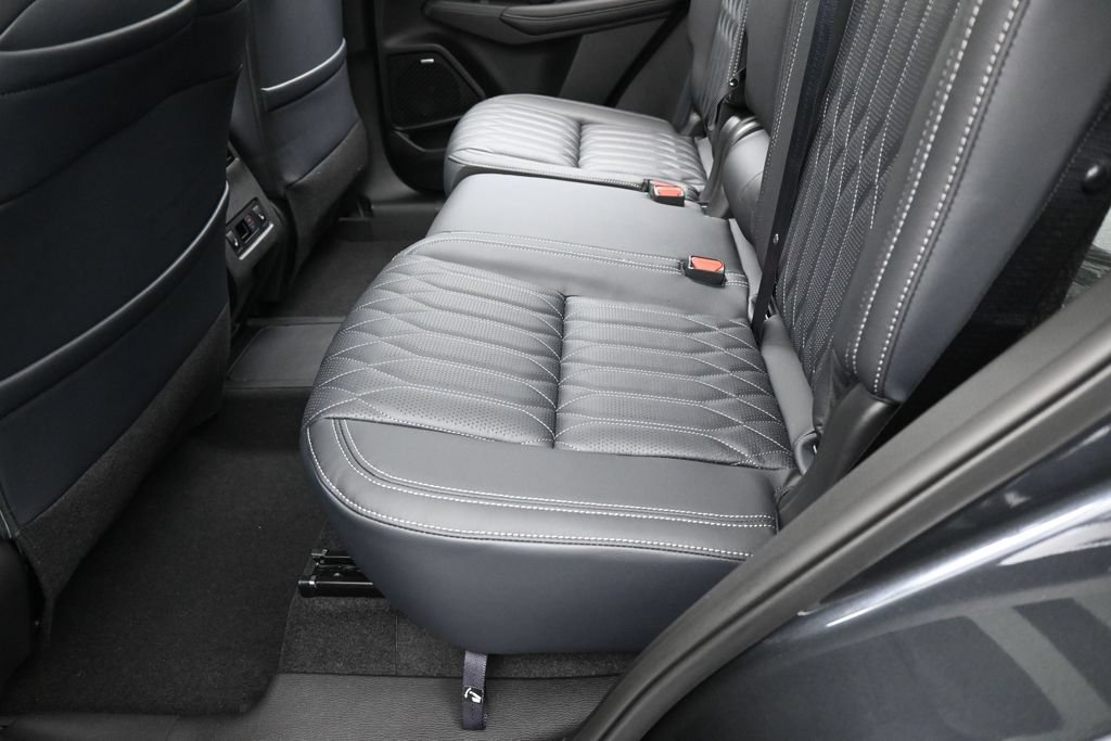 New 2026 Mitsubishi Outlander SEL AWD/4WD image 38