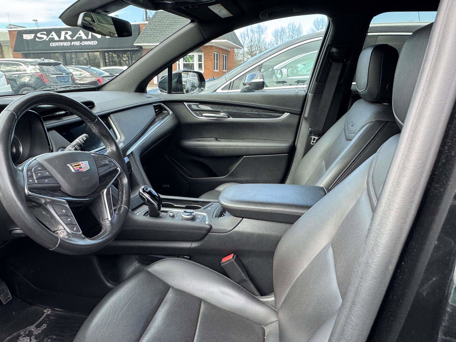 Certified 2022 Cadillac XT5 Premium Luxury image 10