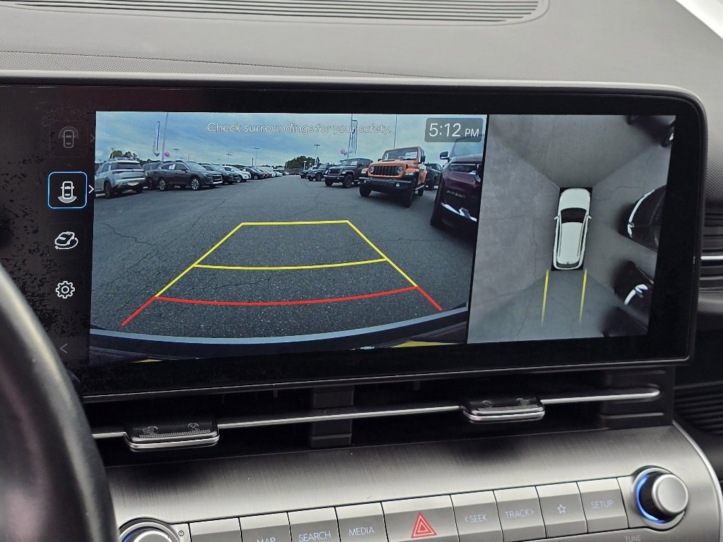 Used 2024 Hyundai Kona Limited image 4