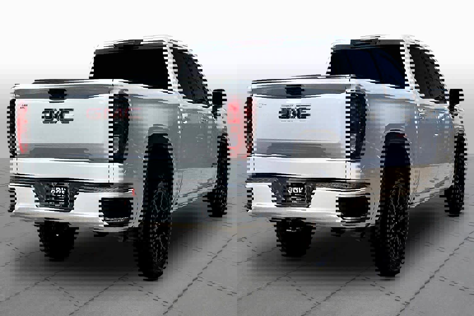 Used 2021 GMC Sierra 1500 Elevation RWD image 12