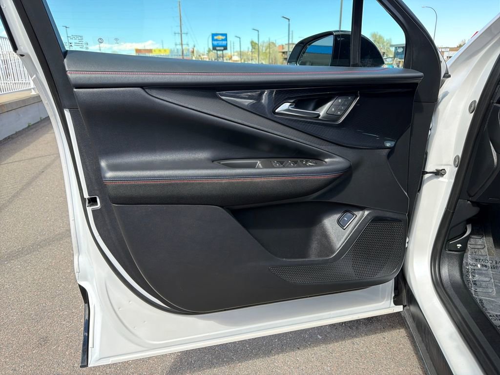 Used 2025 Chevrolet Blazer EV RS image 10