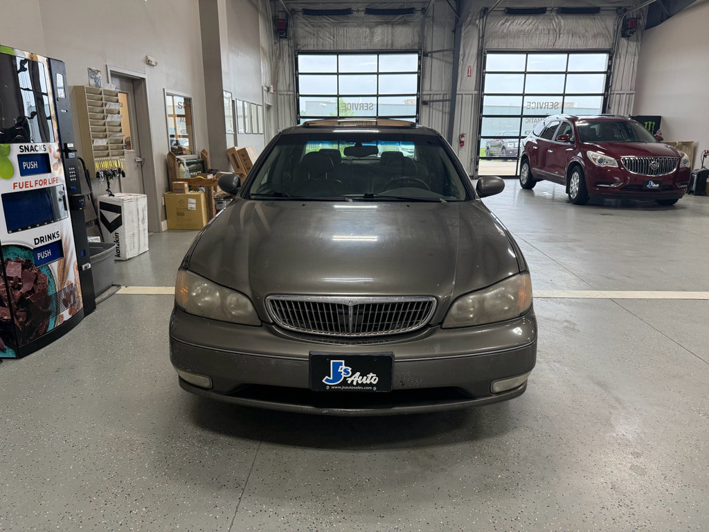 Used 2001 INFINITI I30 w/ (X03) Heated Seats Pkg FWD image 3