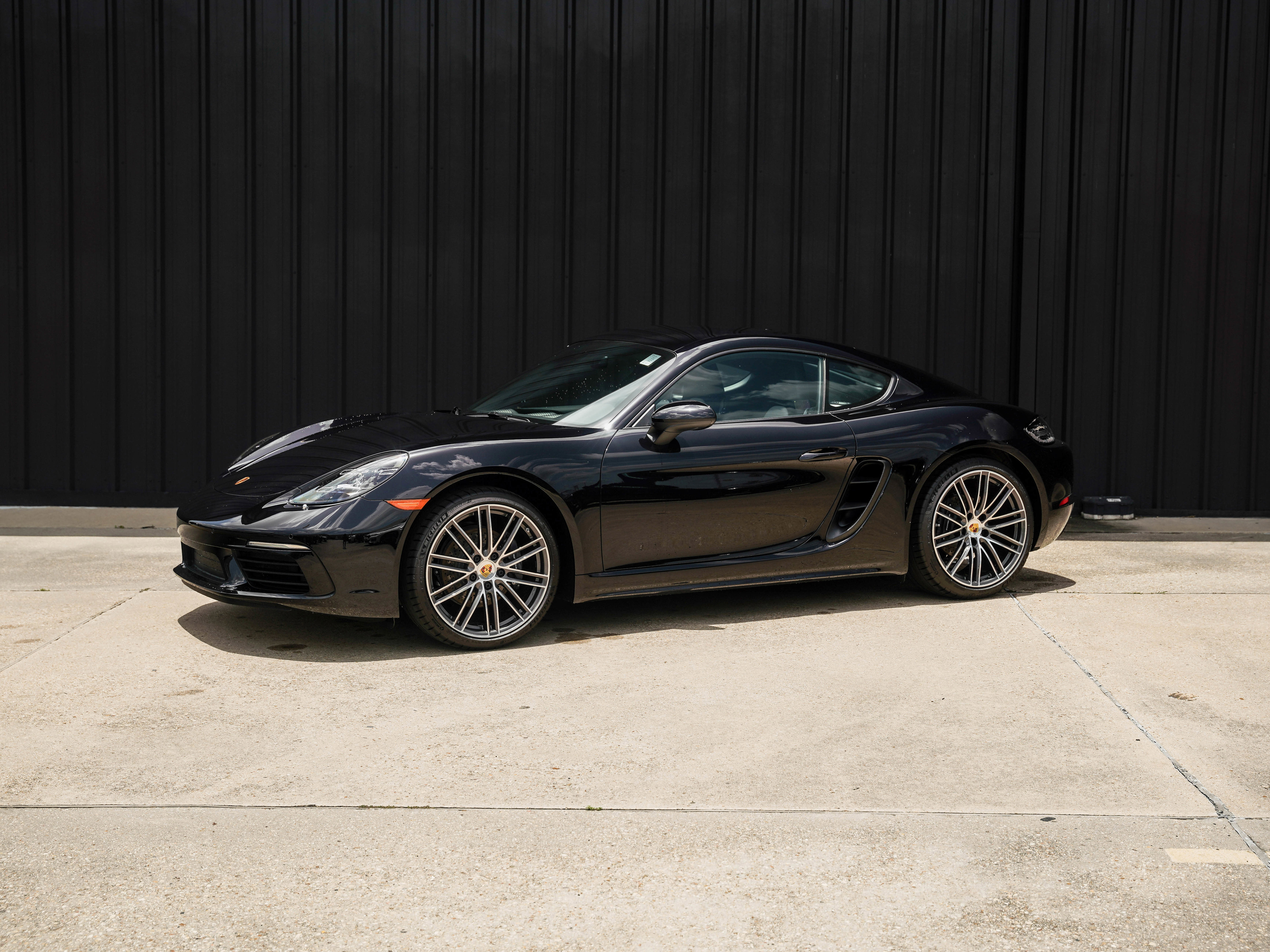 New 2025 Porsche 718 Cayman