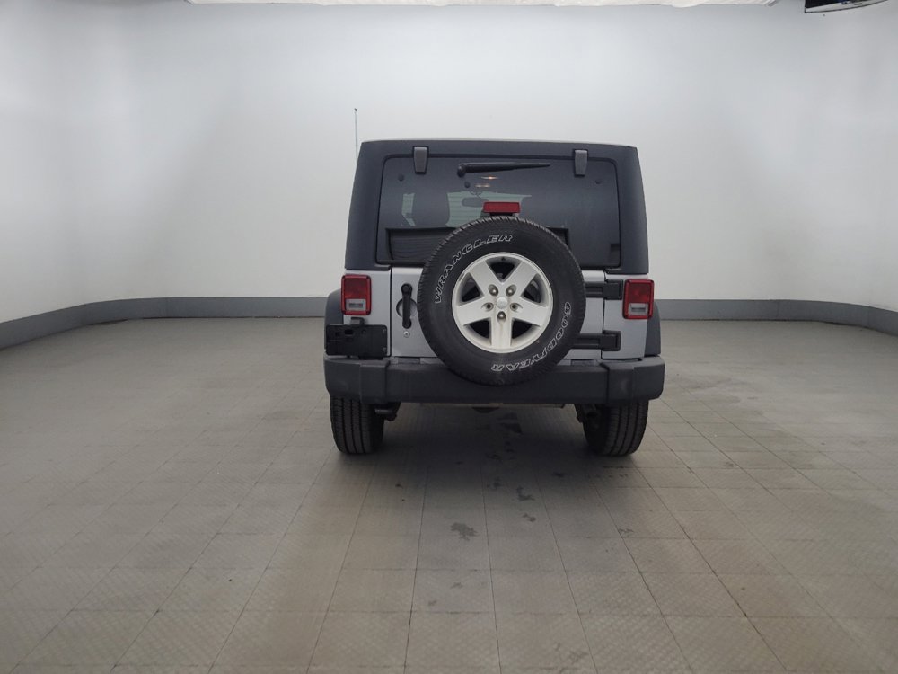 Used 2018 Jeep Wrangler Unlimited Sport S image 6