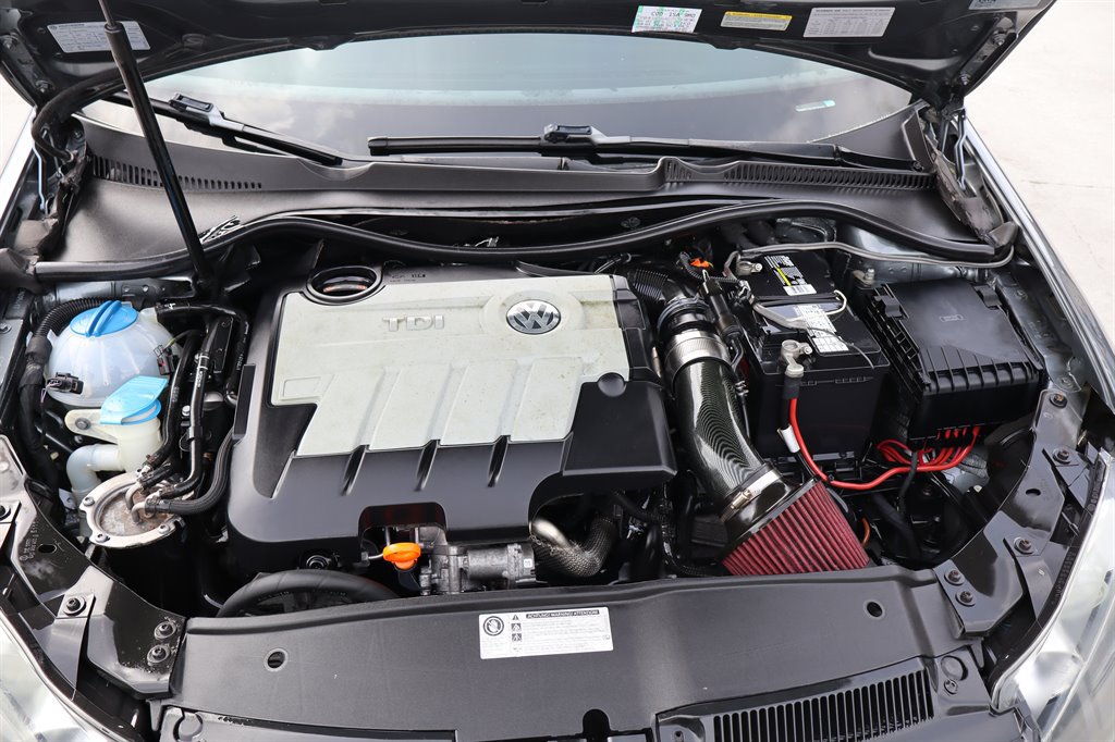 Used 2012 Volkswagen Jetta TDI FWD image 30
