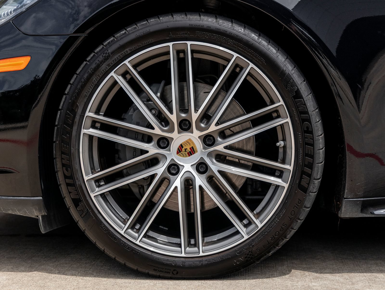 Certified 2020 Porsche Panamera 4S Executive AWD/4WD image 15