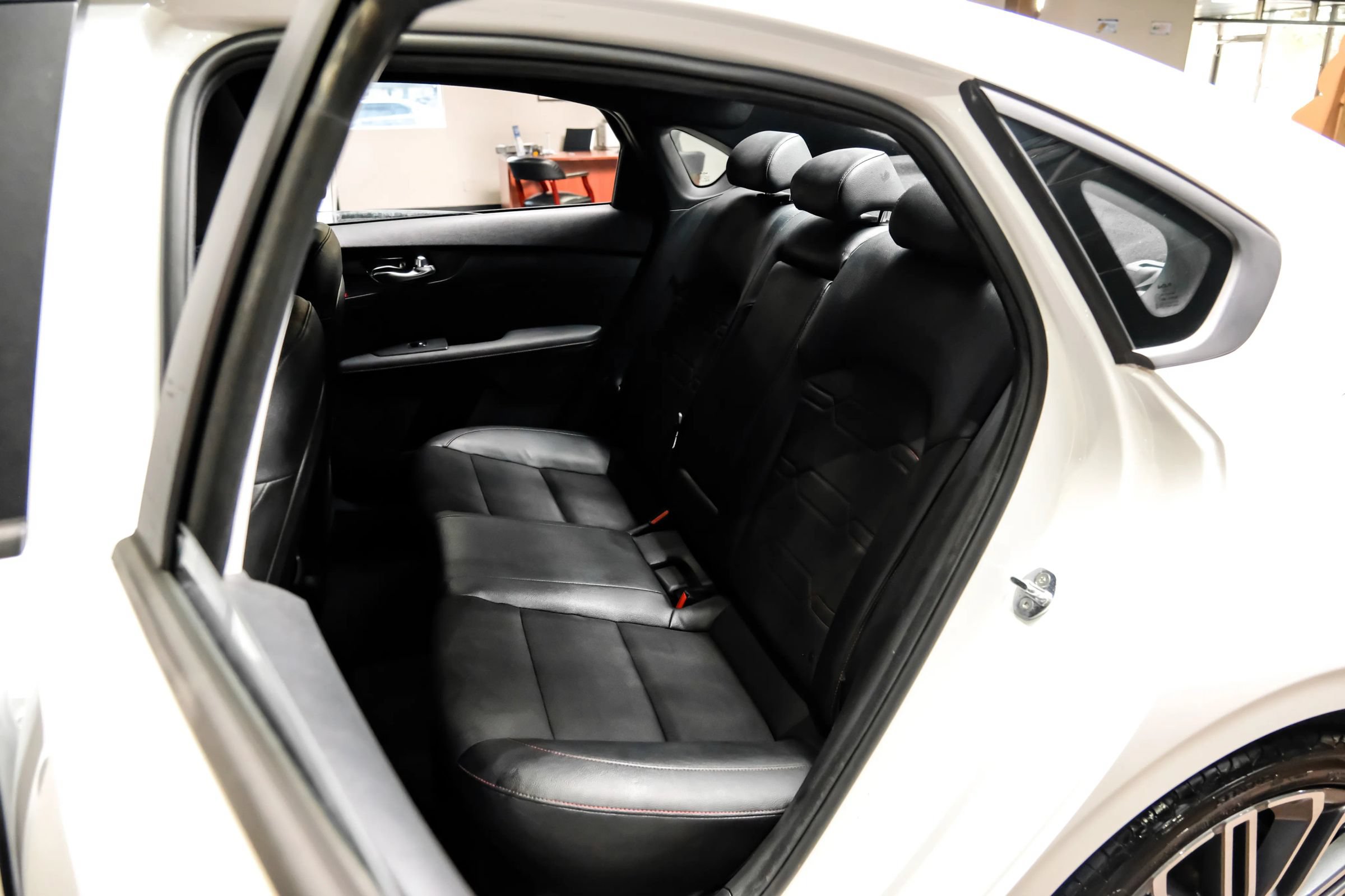 Used 2022 Kia Forte GT FWD image 36
