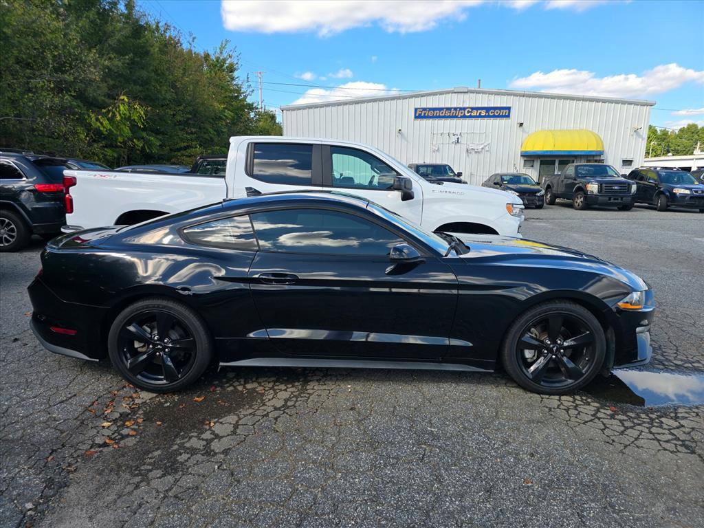 Used 2021 Ford Mustang Coupe w/ Equipment Group 101A RWD image 13
