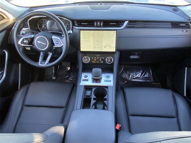 Used 2021 Jaguar F-PACE image 23