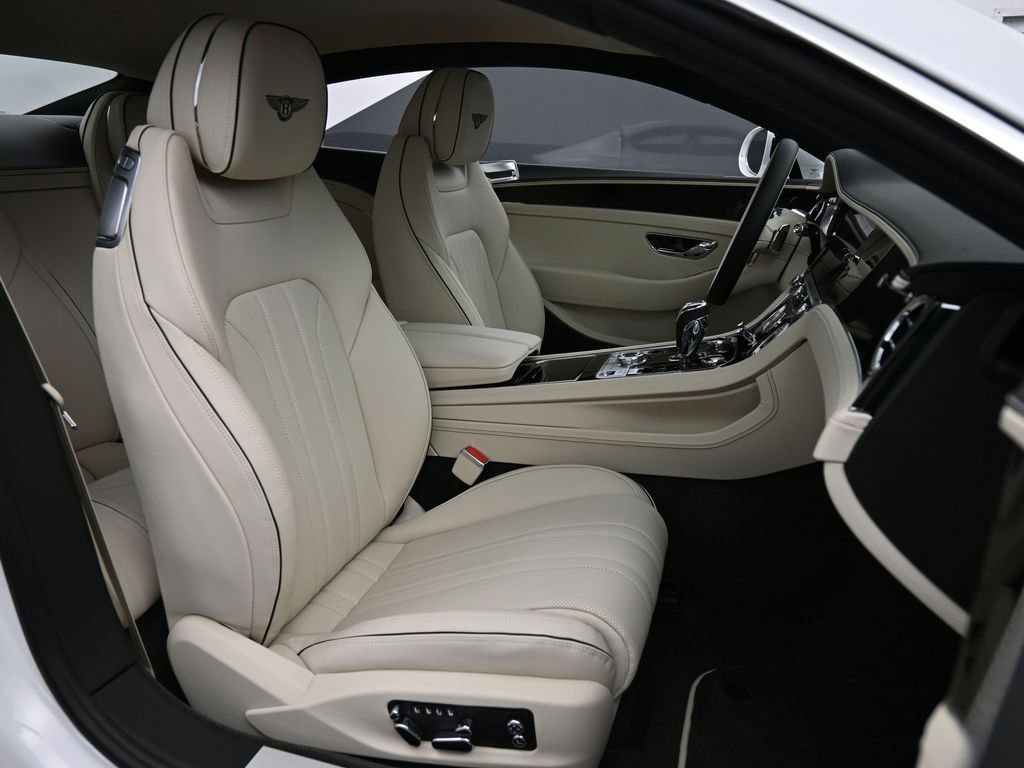 Used 2024 Bentley Continental GT AWD/4WD image 27