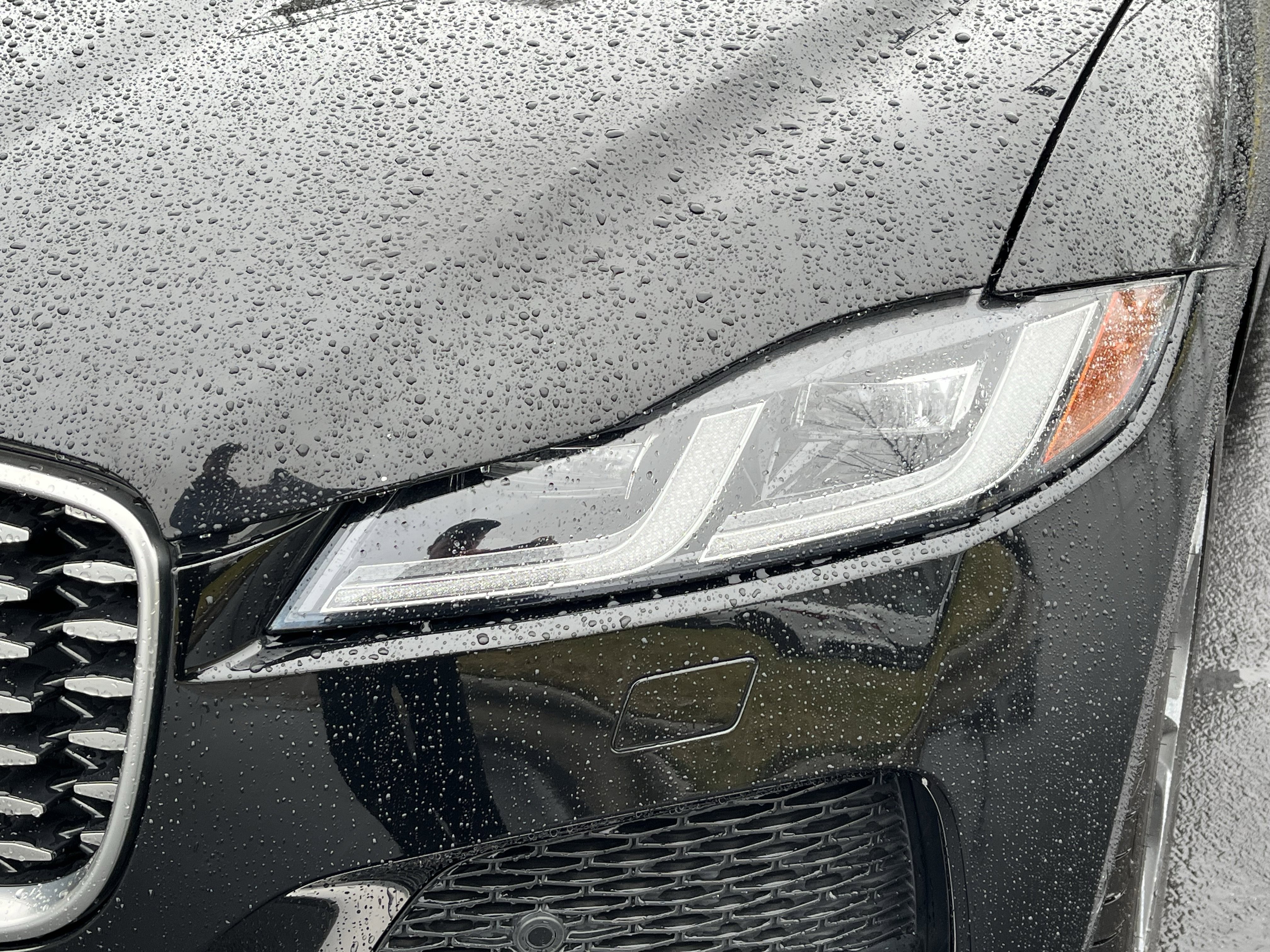 Used 2021 Jaguar F-PACE S image 11