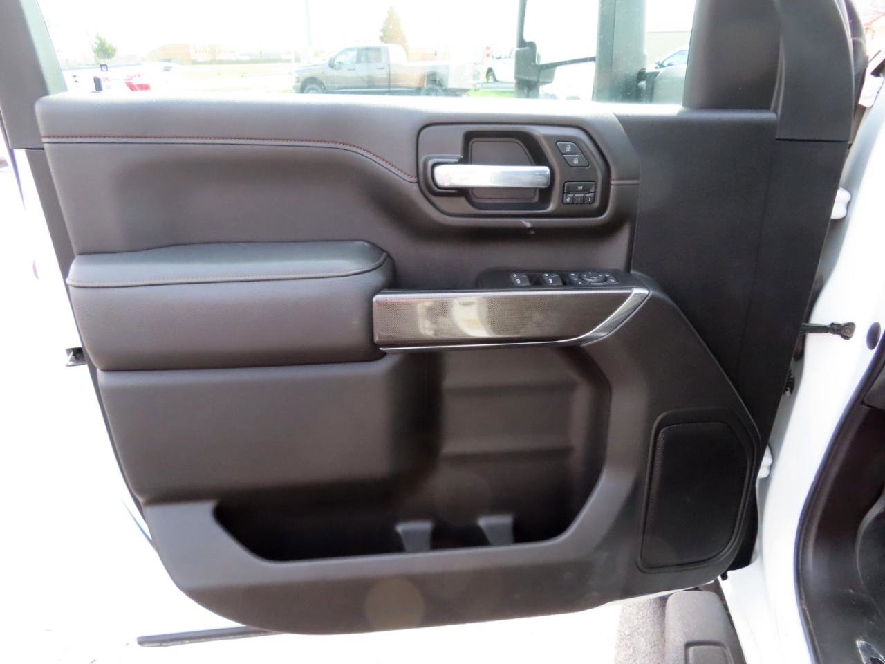 Used 2022 GMC Sierra 2500 AT4 w/ Gooseneck/5TH Wheel Package AWD/4WD image 27