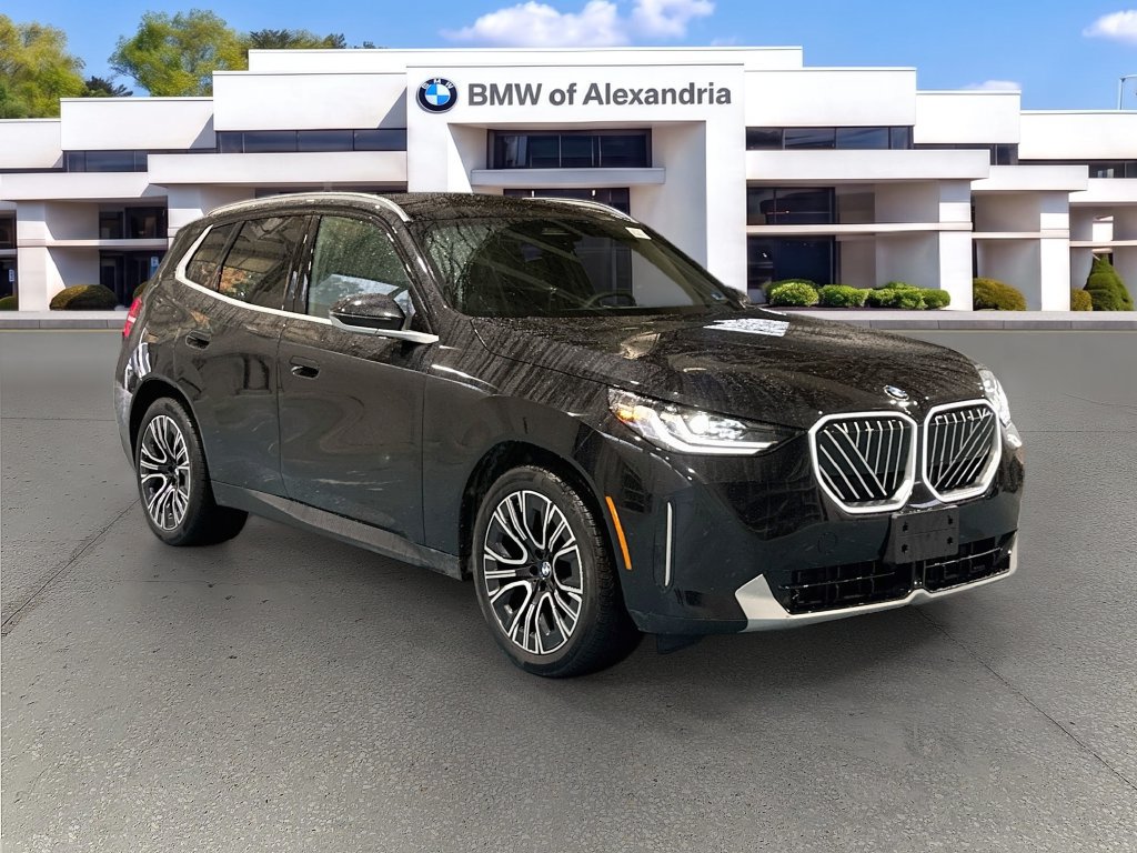 Used 2026 BMW X3 xDrive30i w/ Convenience Package AWD/4WD image 3