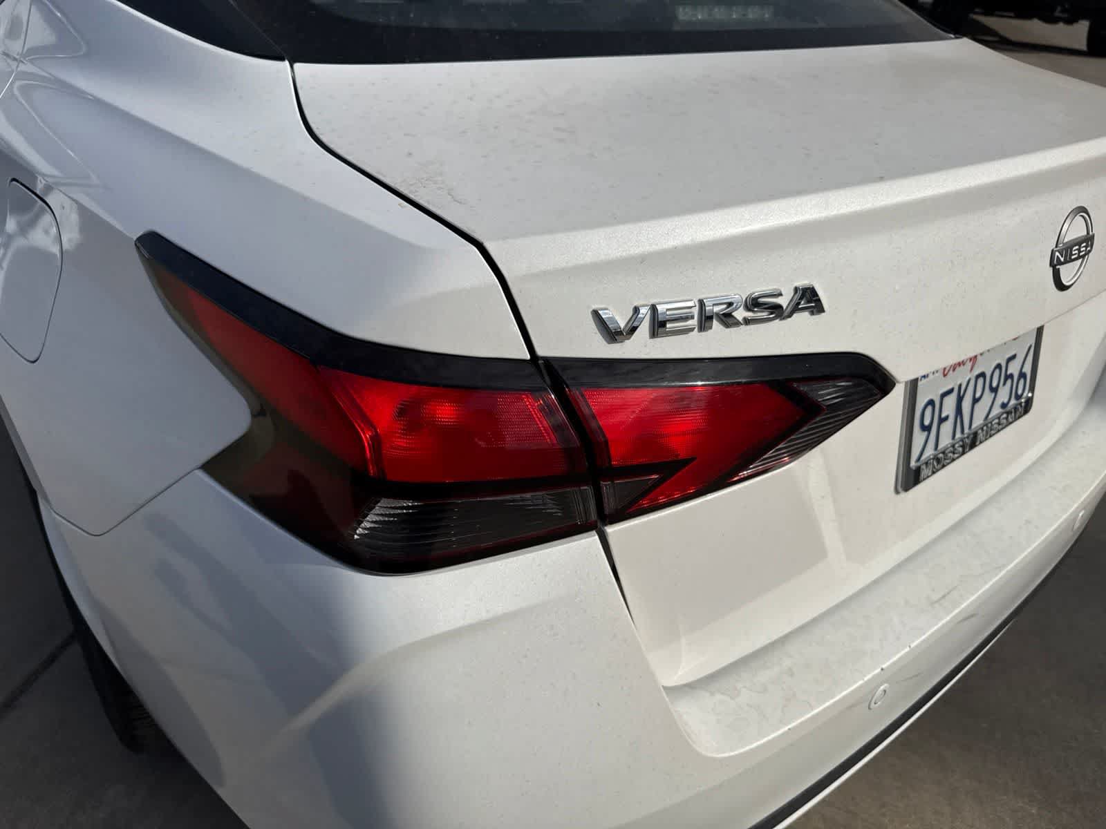 Used 2023 Nissan Versa SV FWD image 8